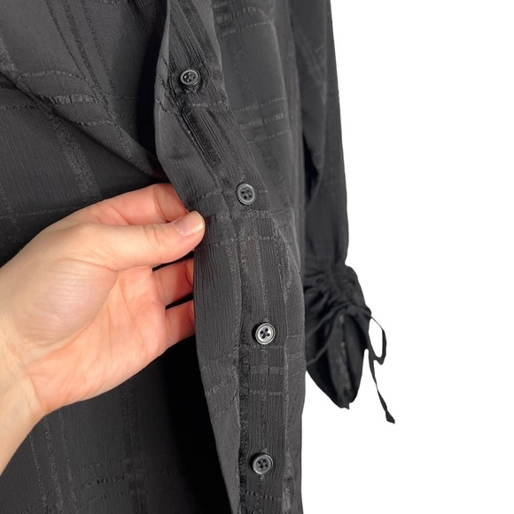 New Directions Black Grid Ruched Sleeve Shark Bite Hem Blouse - Picture 6 of 10